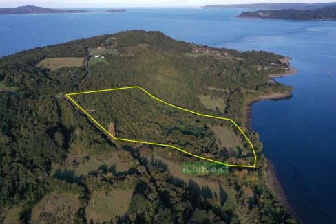 Exclusiva Propiedad en Venta en Teupa, Chonchi - ¡Tu Refugio frente al Mar en Chiloé! 🌿🌊