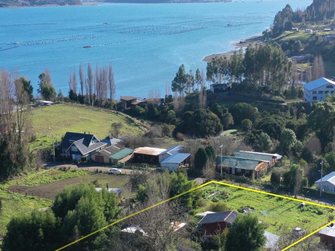 🏡 ¡Oportunidad Única: Casa y Cabaña en Yutuy, Castro! 🌿