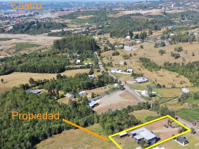 Casa en Venta en Coihuinco, Castro Chiloé – 249 m² Construidos, Jacuzzi, Gimnasio y Mobiliario Incluido