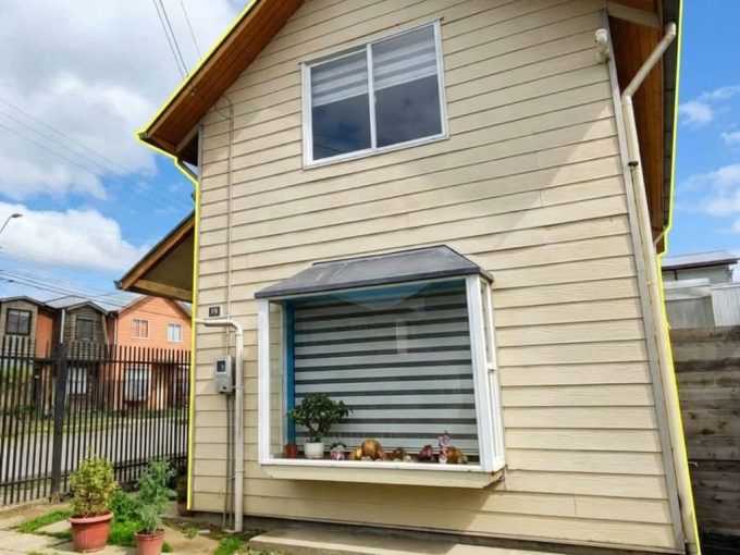 Oportunidad de Casa en Venta en Las Lomas Castro Chiloé – 3 Dormitorios y Patio Techado