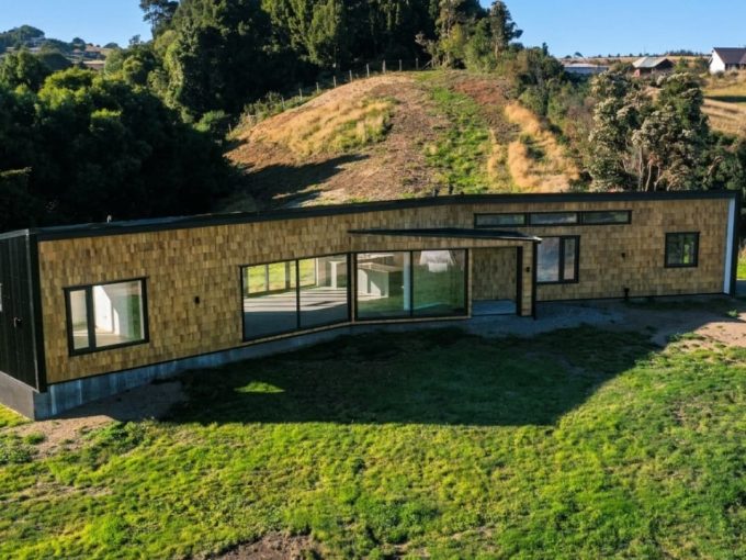 Oportunidad Casa nueva en Quilquico, Castro Chiloé: amplitud, naturaleza y excelente conectividad