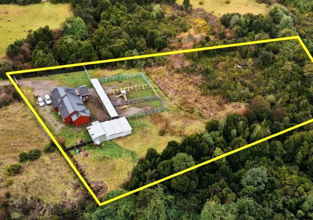 Professional_real-estate_aerial_photography_8K_ul-1788966219932